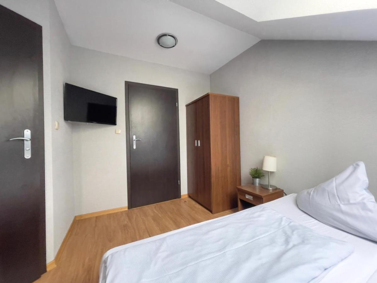 Brydar With Sauna, Swimming Pool And Jacuzzi 미엘노 외부 사진