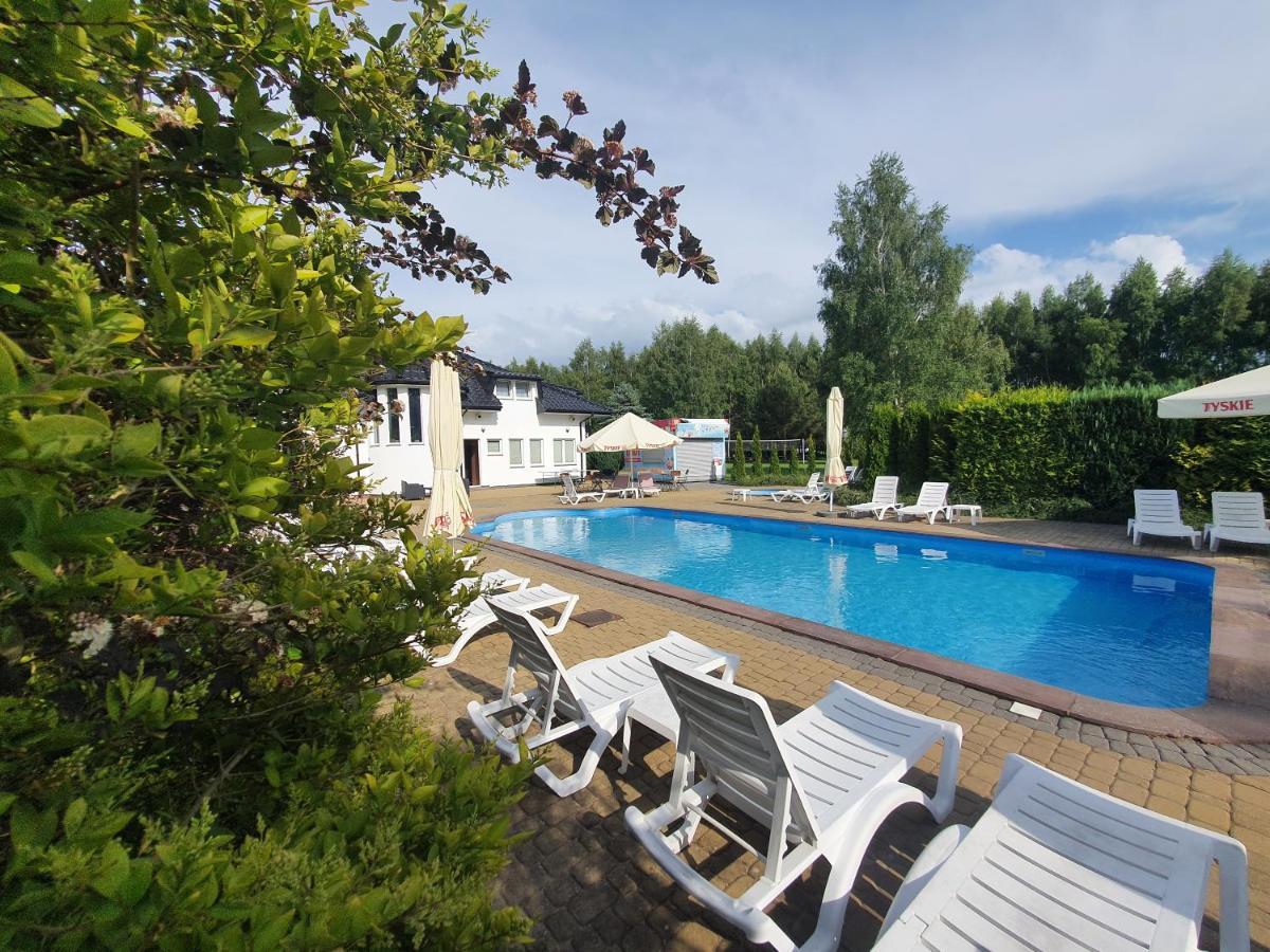 Brydar With Sauna, Swimming Pool And Jacuzzi 미엘노 외부 사진