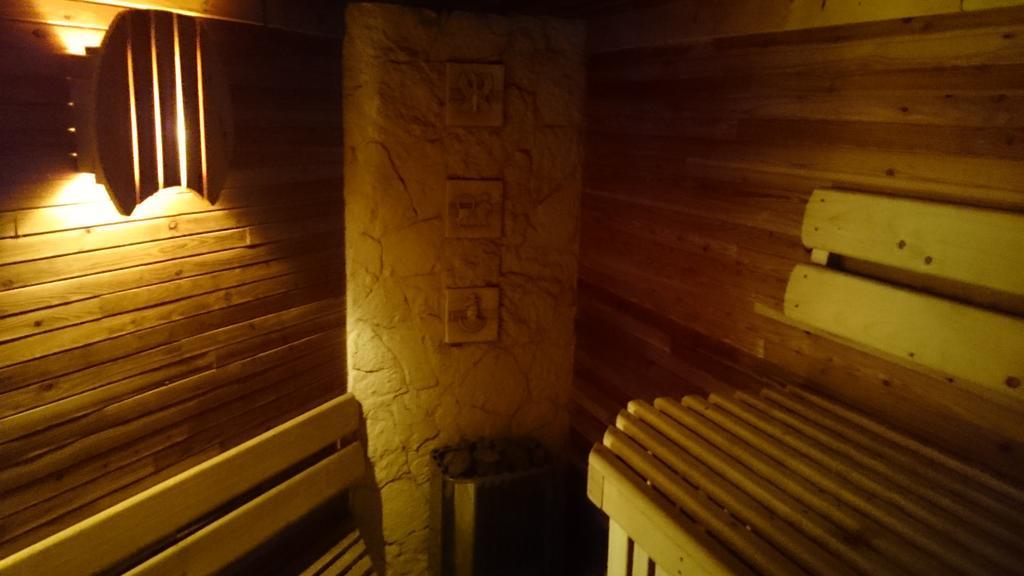 Brydar With Sauna, Swimming Pool And Jacuzzi 미엘노 외부 사진